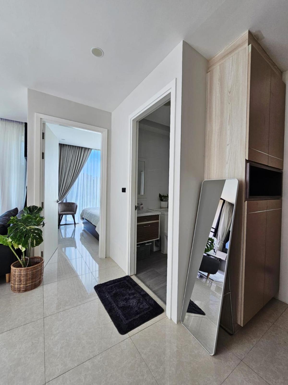 The Viva High Apartment Patong